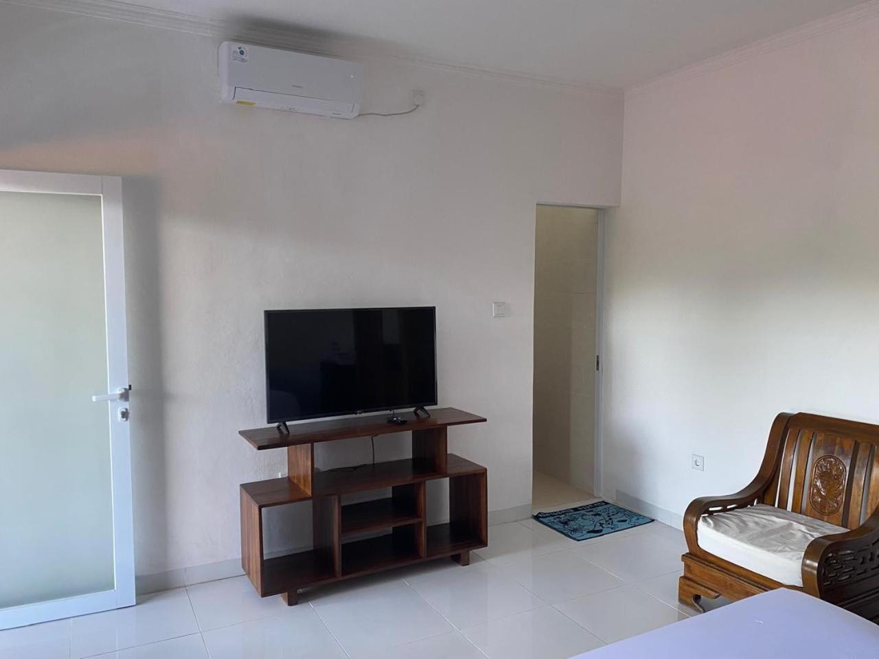 Manis Guest House Seminyak Eksteriør bilde
